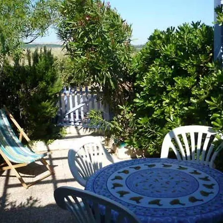 Cros Et Piscine Holiday home *