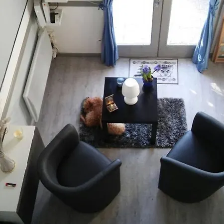 Holiday home Cros Et Piscine *